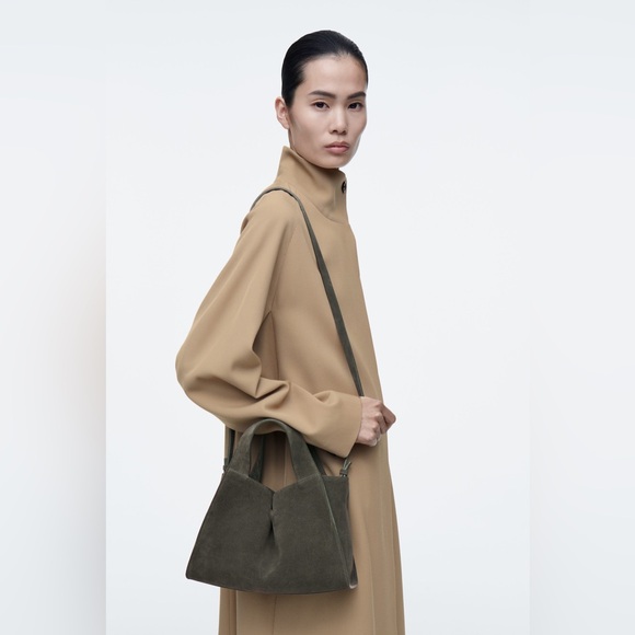 NWT COS Alcove Mini Suede Tote Bag - Gray - Picture 5 of 8